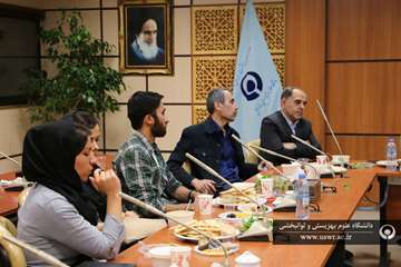 نشست رئیس دانشگاه با دانشجویان غیرخوابگاهی